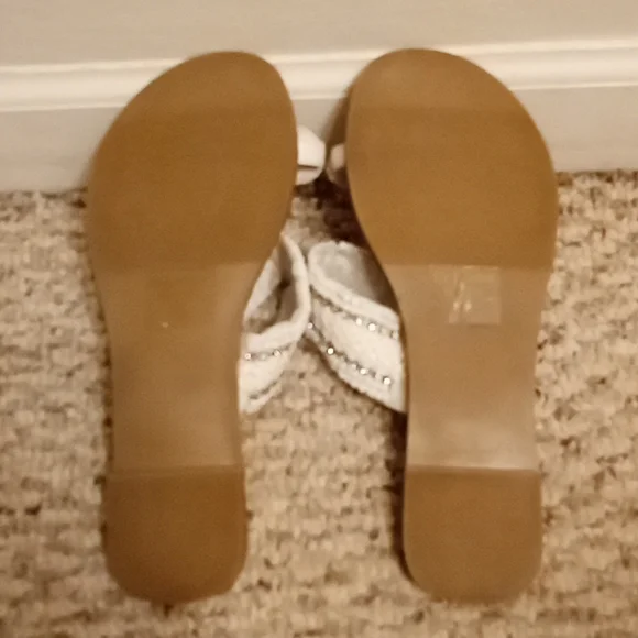 Soda Faux Leather and Rhinestone Sandals Size 7 - Picture 3 of 4